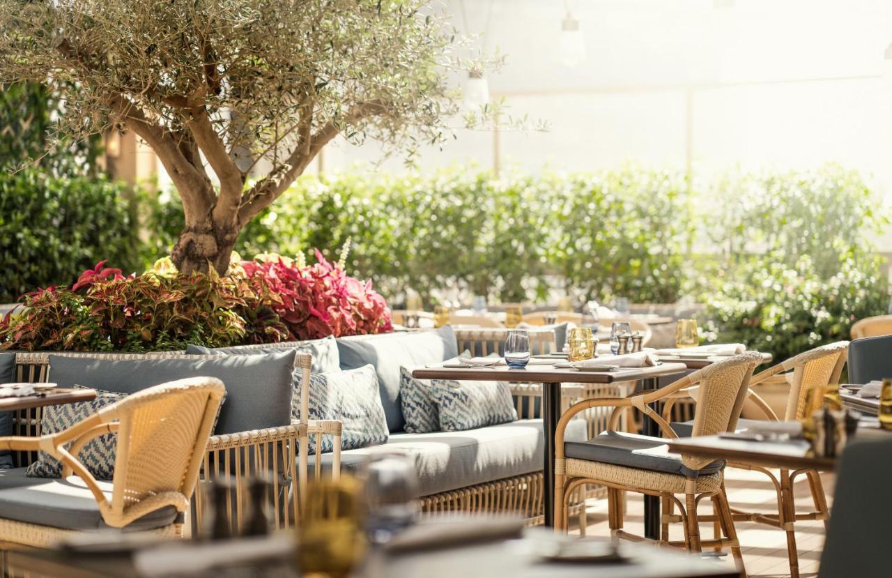 Four Seasons Hotel Dubai International Financial Centre Luaran gambar